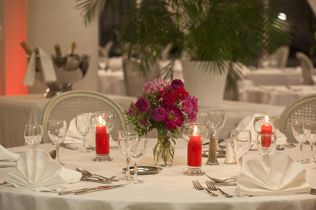 Logis Hotel Royal Saint-Mart Royat Eksteriør bilde