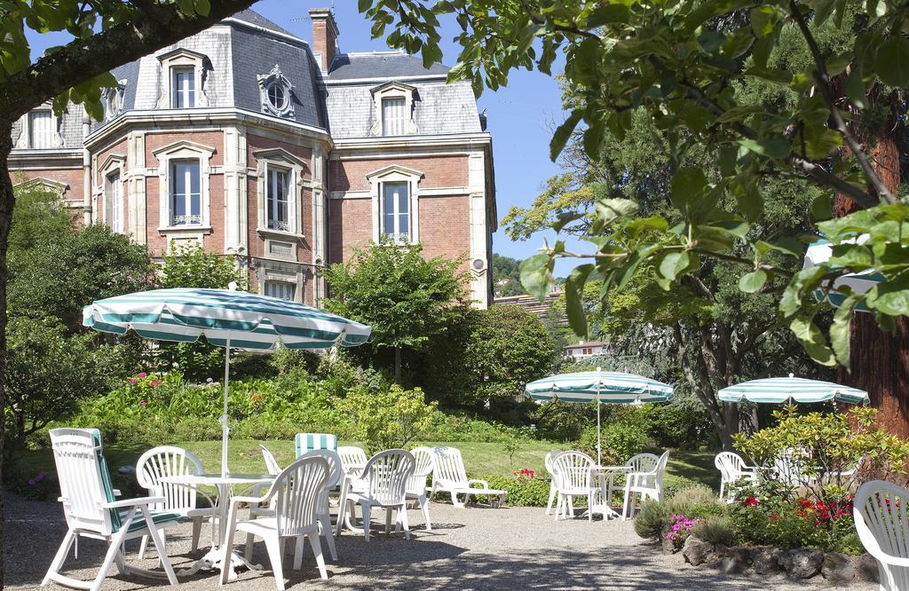 Logis Hotel Royal Saint-Mart Royat Eksteriør bilde