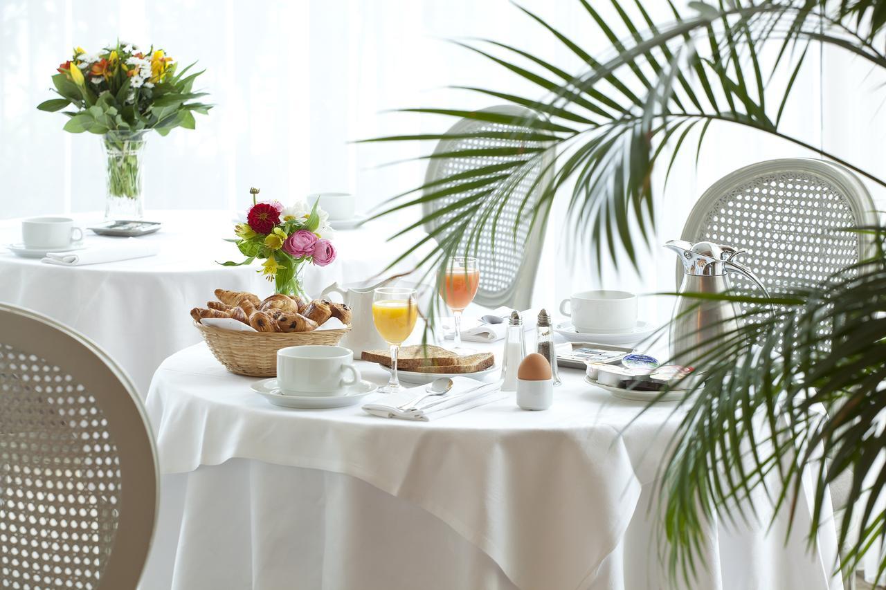 Logis Hotel Royal Saint-Mart Royat Eksteriør bilde